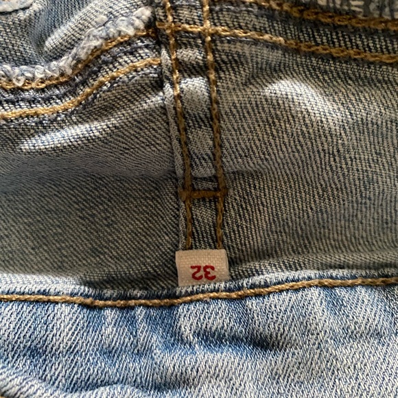 Levi’s shorts 32 size - Picture 4 of 5